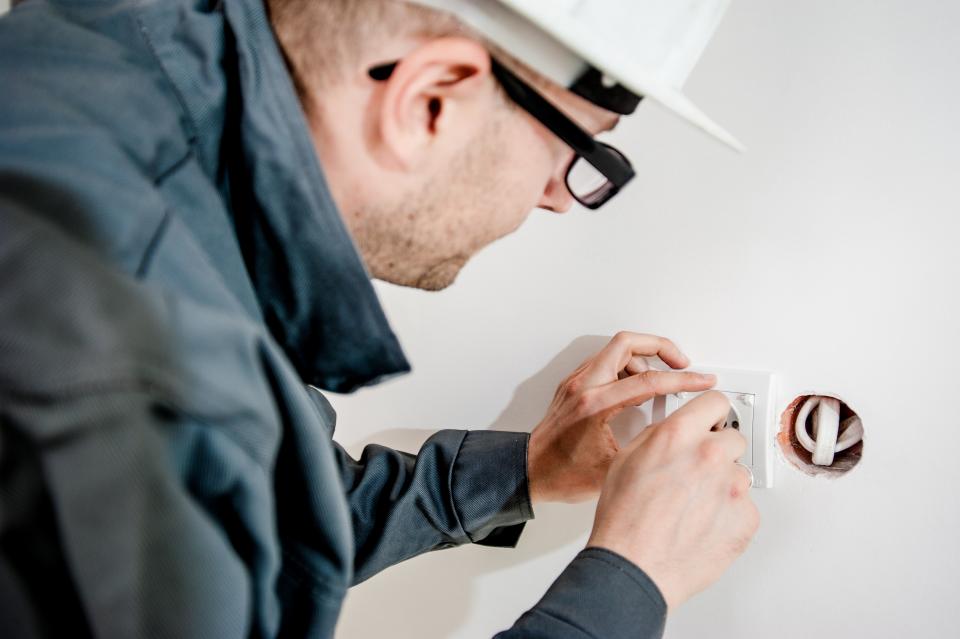 Commercial Electrical Contractors in Los Angeles